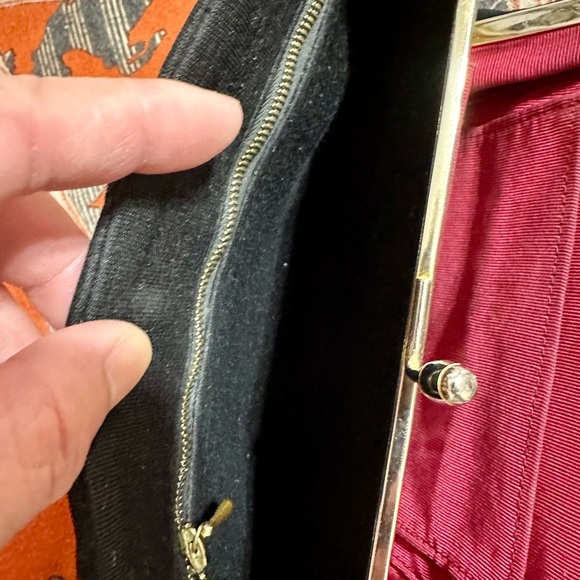 CHANEL ❤️🌟 CIRCA 1960s COLLECTION PIECE KISS-LOCK JERSEY CHEVRON VINTAGE BAG ⭐️ - Picture 10 of 16